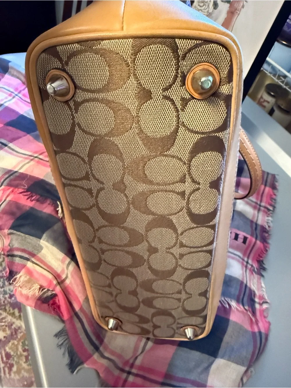 Coach Hamptons Vintage Signature Tote Bag Brown Jacquard Canvas Tan Leather